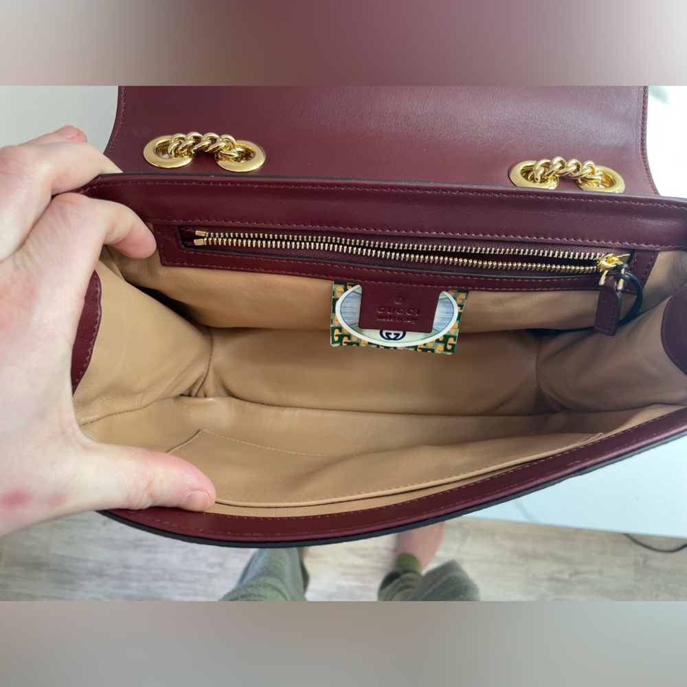 Gucci NWOT Rajah Red Python Shoulder Flap Bag - Picture 12 of 16